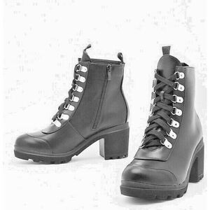 Nasty Gal Women's 5 Faux Leather Hiker lace boots - New